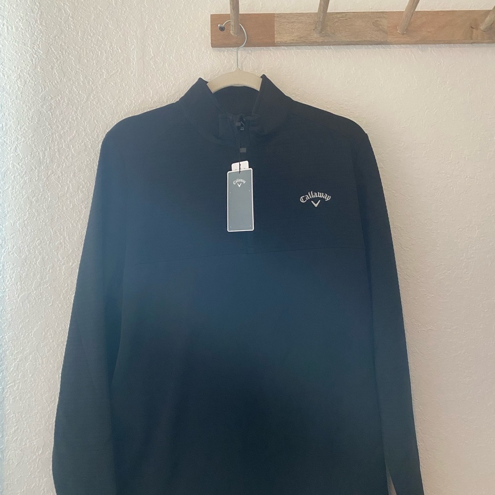 NWT Callaway Women’s Black Pullover